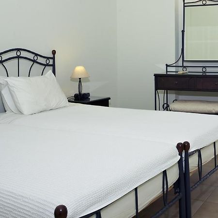 Anniska Hotel Kardhamili Eksteriør billede