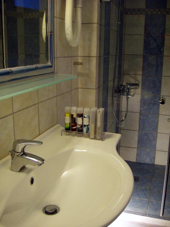 Anniska Hotel Kardhamili Værelse billede